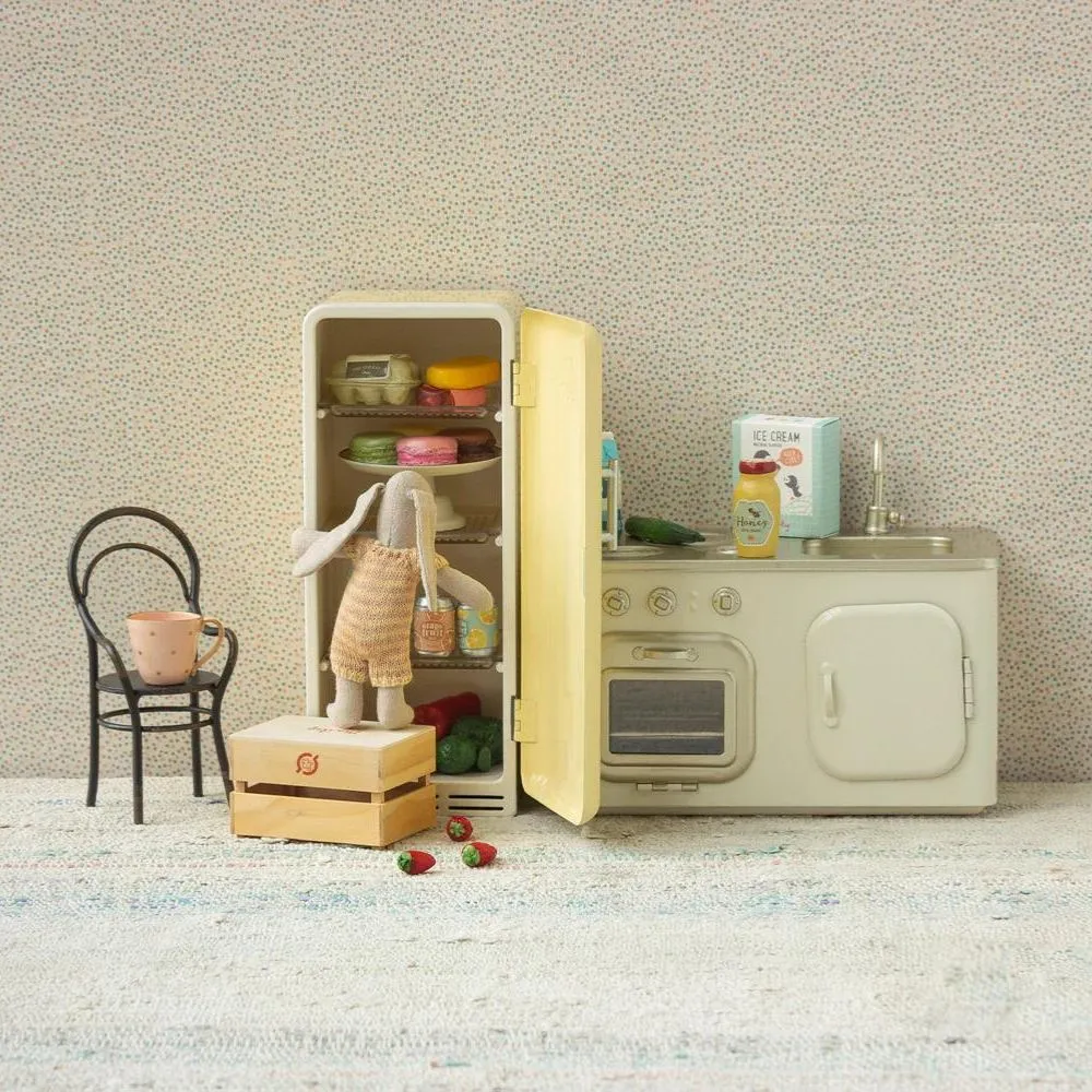 Maileg Miniature fridge - Yellow